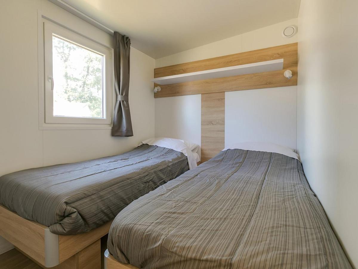 Adriamar Mobile Homes In Camping Park Umag Buitenkant foto