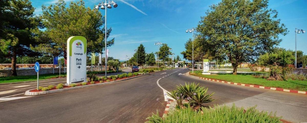 Adriamar Mobile Homes In Camping Park Umag Buitenkant foto