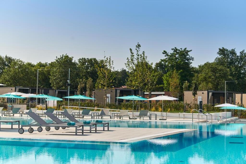 Adriamar Mobile Homes In Camping Park Umag Buitenkant foto