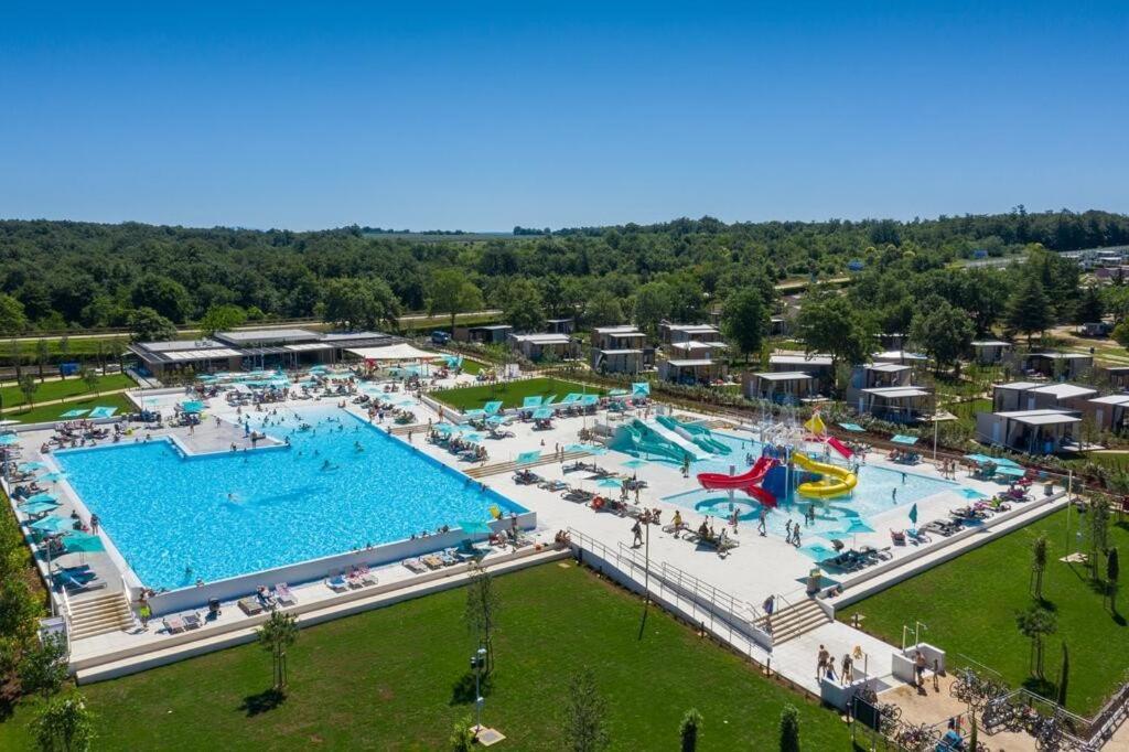 Adriamar Mobile Homes In Camping Park Umag Buitenkant foto