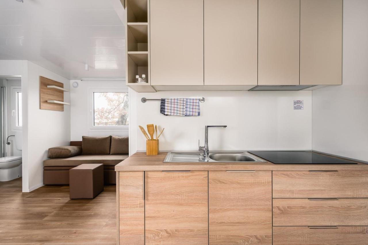 Adriamar Mobile Homes In Camping Park Umag Buitenkant foto