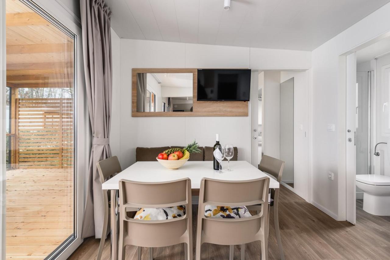 Adriamar Mobile Homes In Camping Park Umag Buitenkant foto